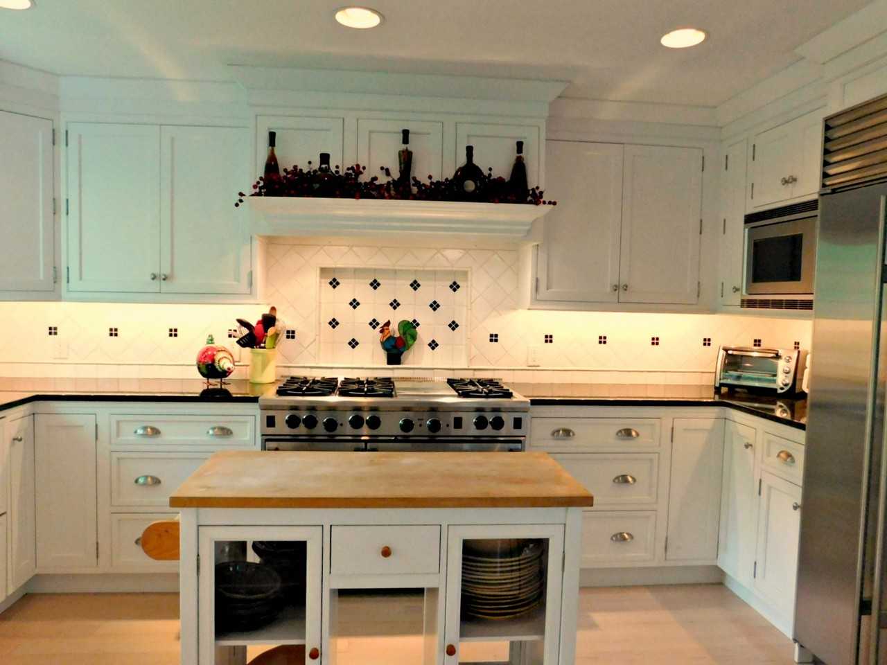 24 Sawmill Rd - Photo 3 of 16