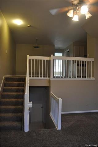 4244 Schaefer Rd - Photo 3 of 14