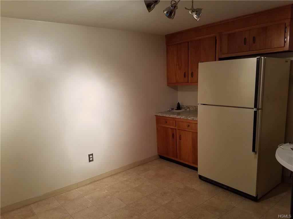 4 Ridge Rd - Photo 3 of 4