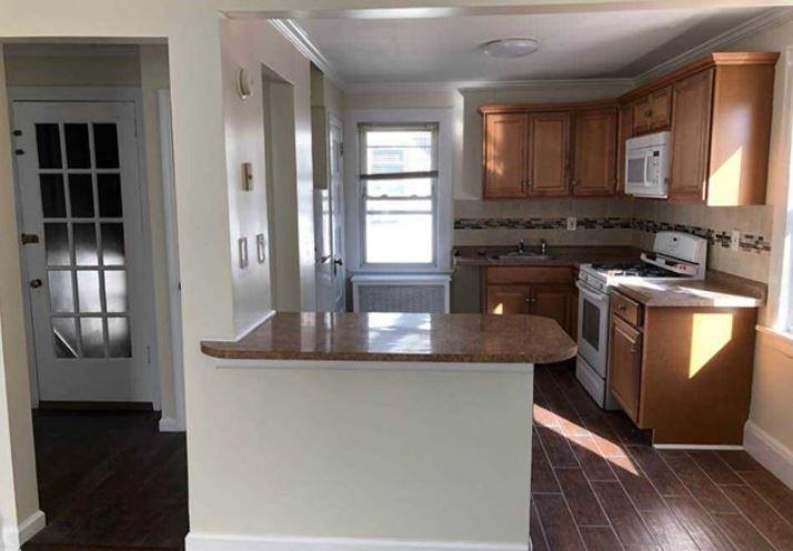 68 Smith Ave - Photo 3 of 6