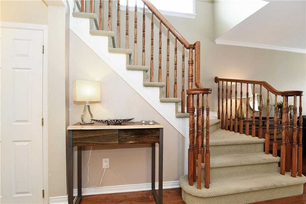 118 Braddock Private - Photo 3 of 26