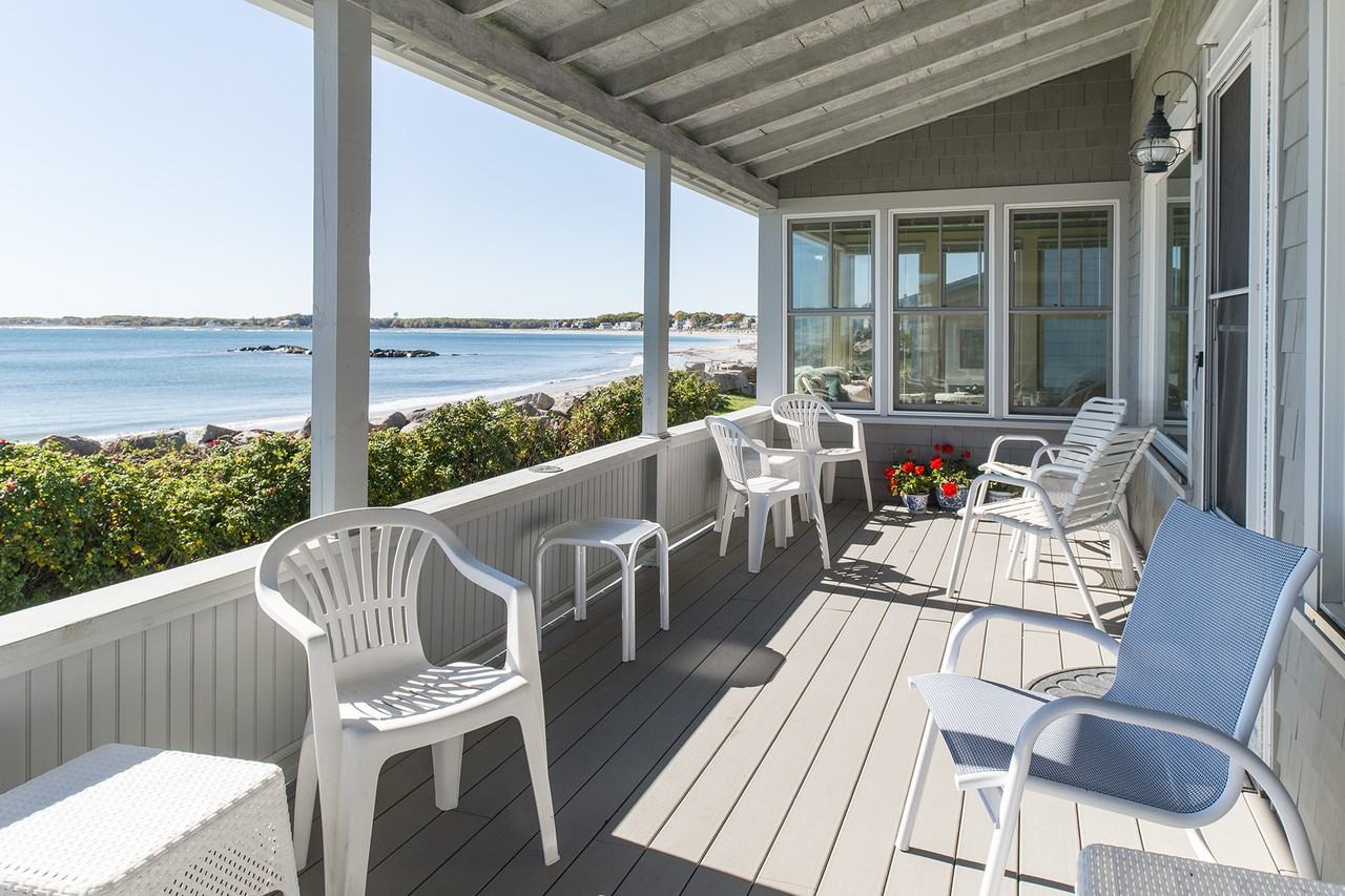 221 Kings Hwy - Photo 2 of 20