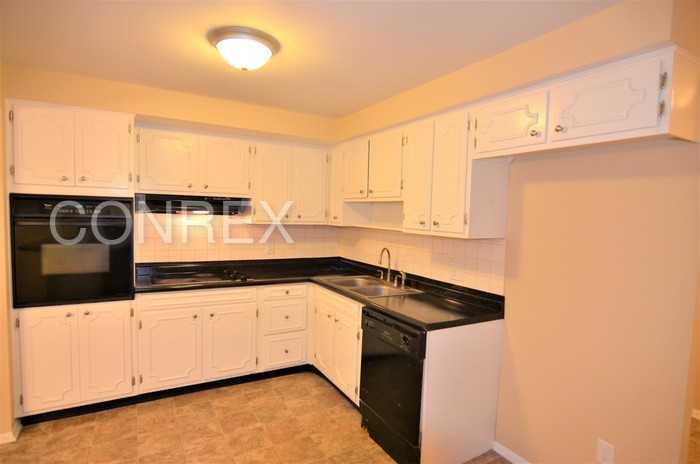 10144 E 21st St - Photo 2 of 10