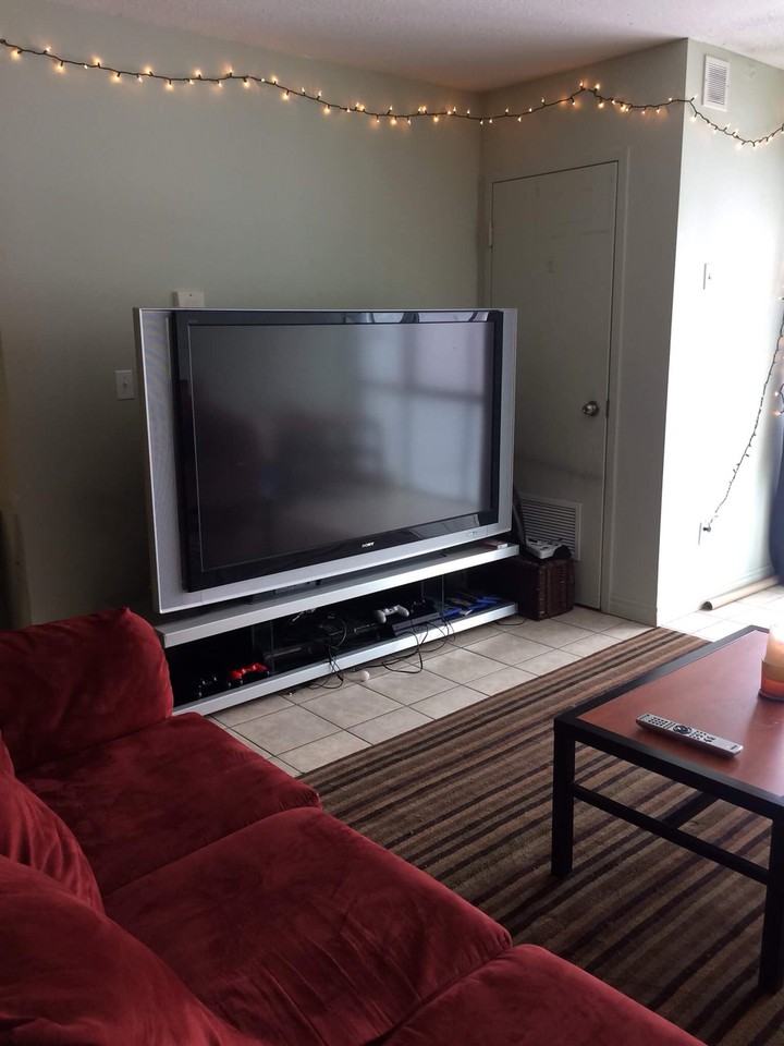188 King Street North - Photo 3 of 7