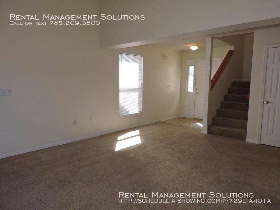 3620 SW Chelsea Dr - Photo 3 of 13