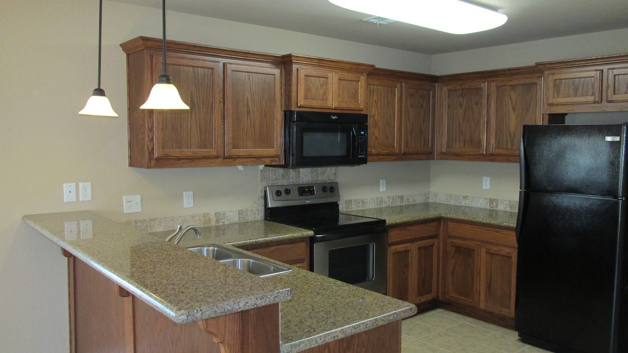 11 Kendal Dr - Photo 3 of 13