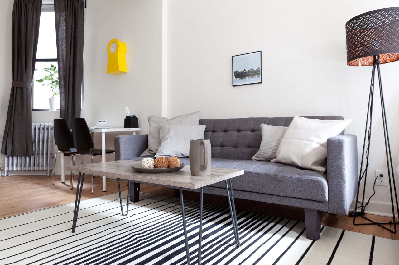 E 14th St & 1st Ave #BA4C