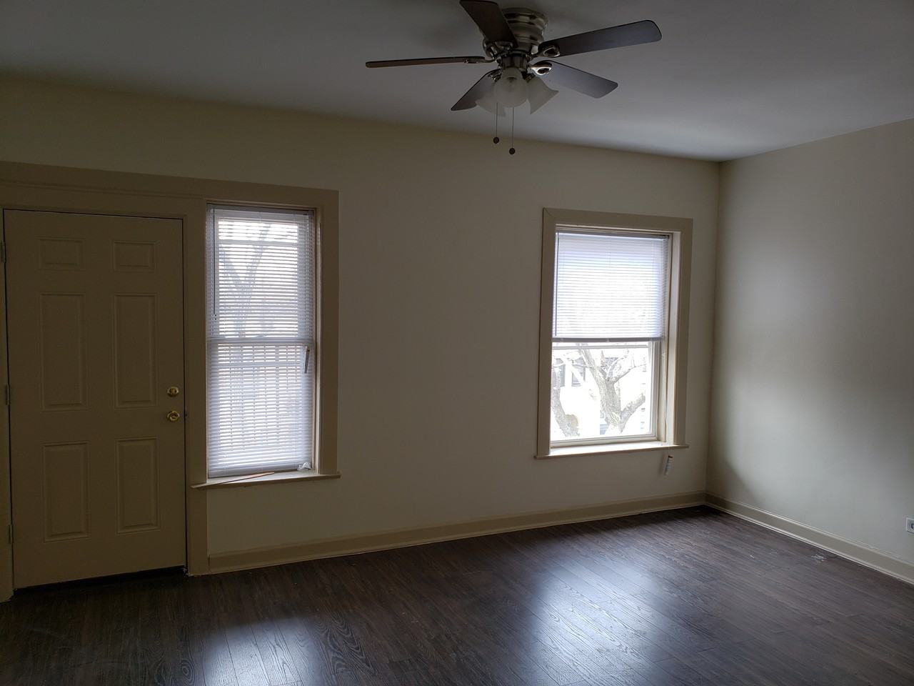 S King Dr & 61st 3, Chicago, IL 60637 3 Bedroom Apartment for 1,150