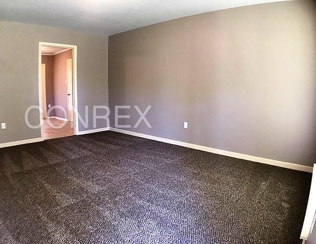 114 Sheppard St - Photo 2 of 12