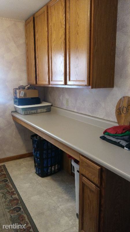 6415 Kelly Rd - Photo 2 of 21