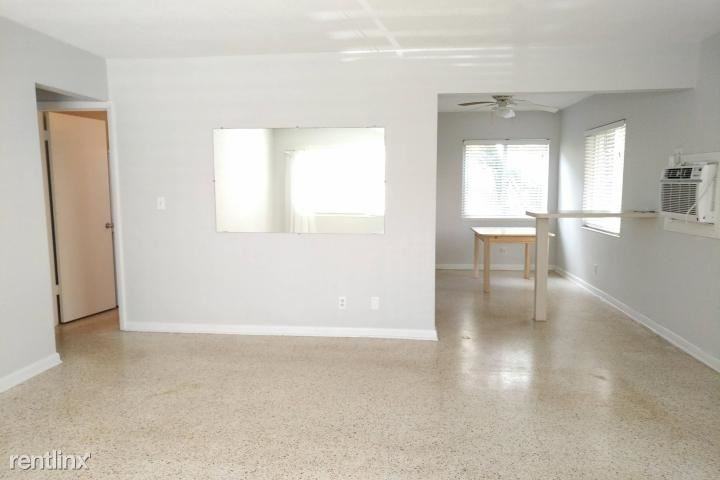 1264 Surf Rd #2 - Photo 3 of 6