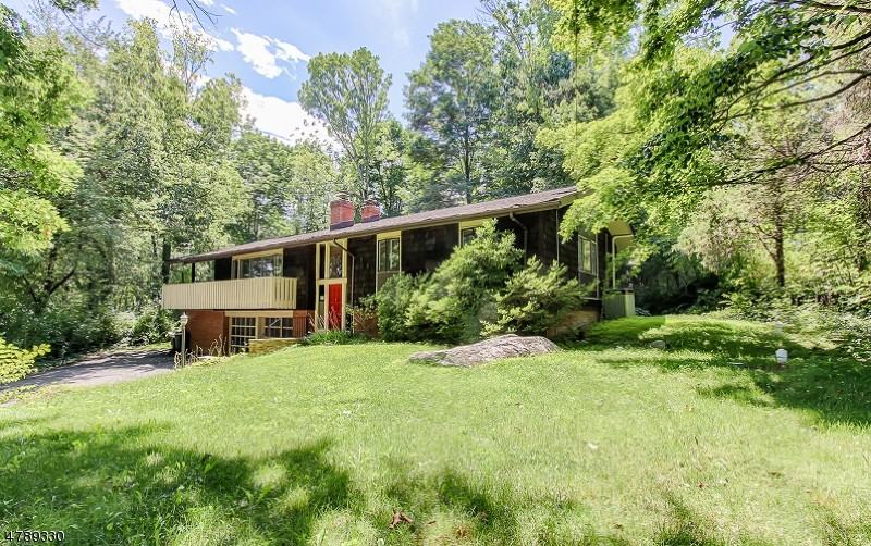 39 Banta Rd - Photo 2 of 19