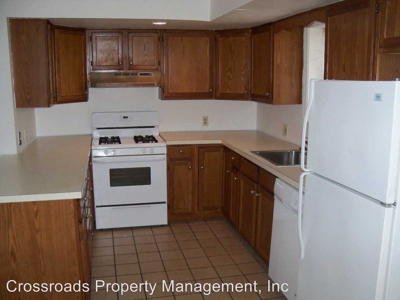 337 N Christian St - Photo 2 of 9