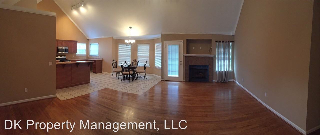 130 Pleasant Ridge Cir - Photo 2 of 32