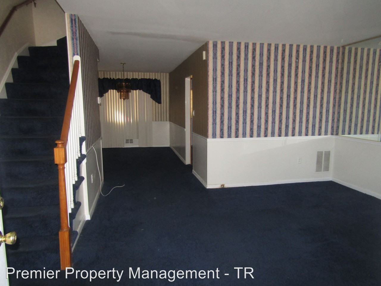 4823 Williston St - Photo 2 of 11