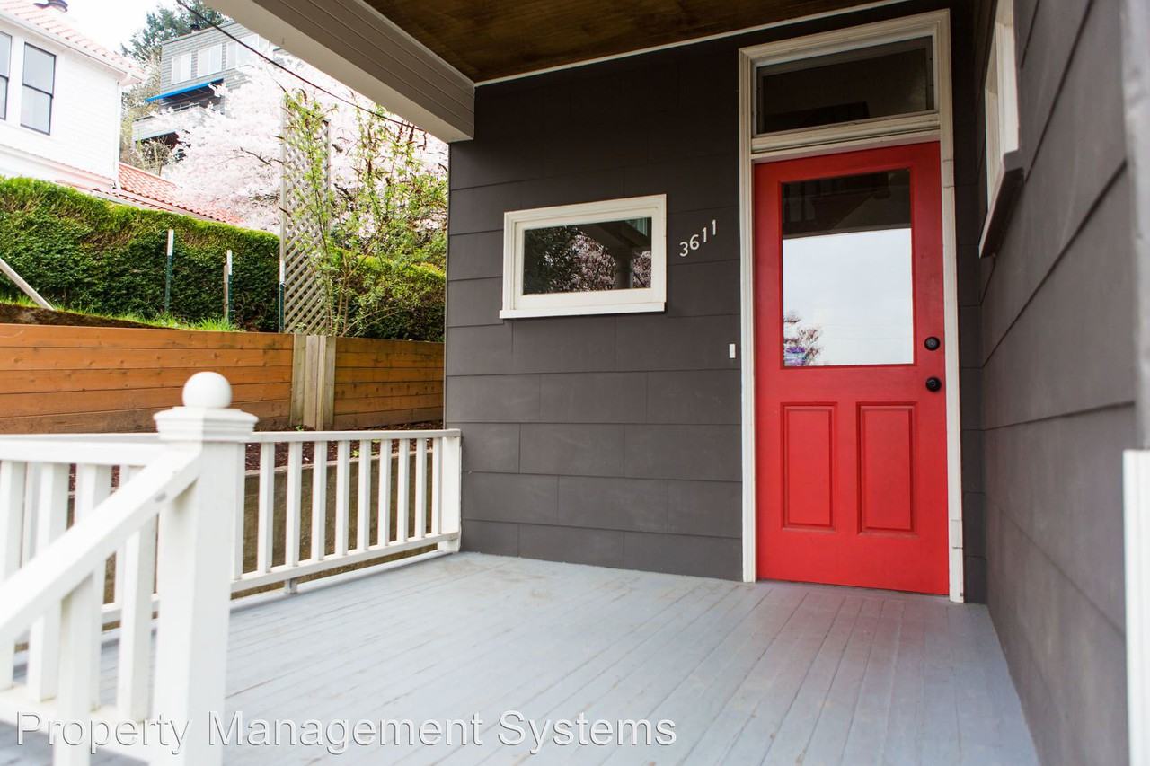 3611 SW Condor Ave - Photo 3 of 31