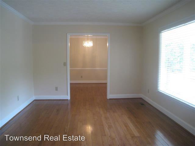 2958 Walden Rd - Photo 2 of 17