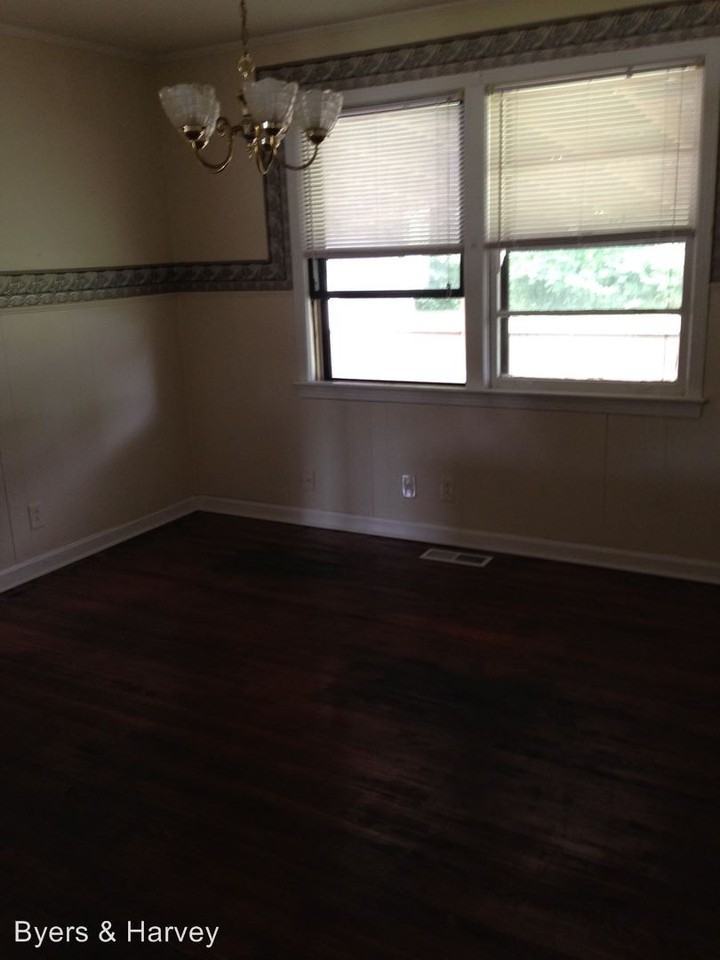 6 Richmond Dr - Photo 2 of 10