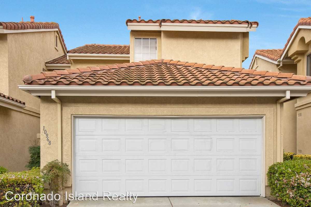 10968 Creekbridge Pl - Photo 2 of 11