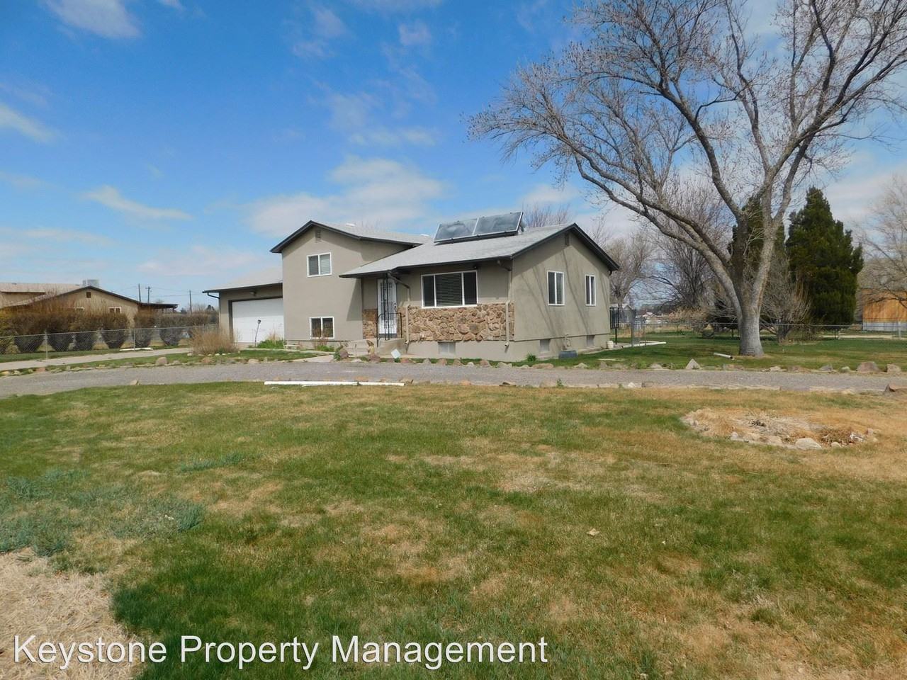 25017 Camden Pl - Photo 3 of 33