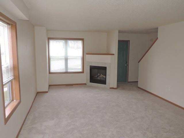 1009 Scott Park Dr - Photo 3 of 12