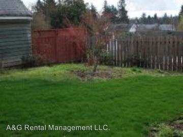 3578 SE Brooklyn St - Photo 3 of 16