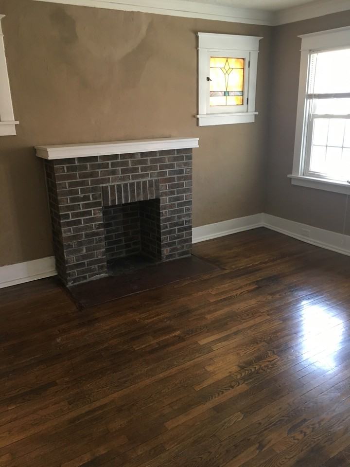 8823 Forest Ave - Photo 3 of 7