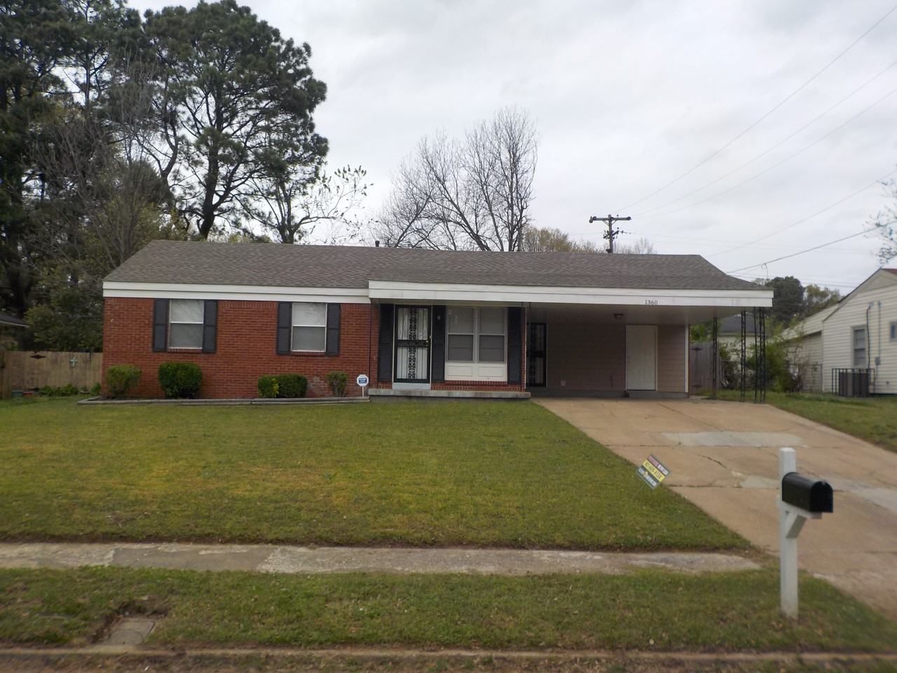 1360 Winfield Rd - Photo 2 of 15
