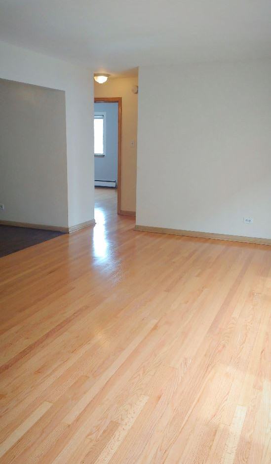 1841 Harlem Ave - Photo 3 of 16