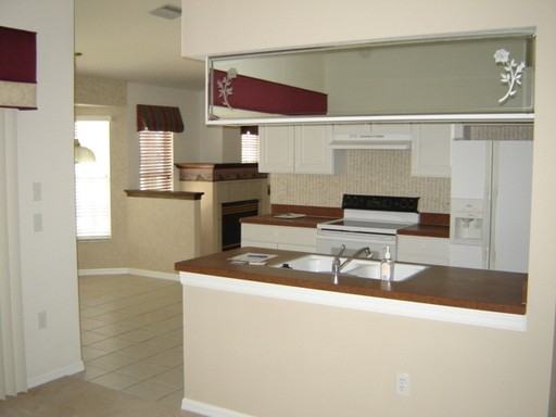 18645 Worthington Rd - Photo 2 of 15