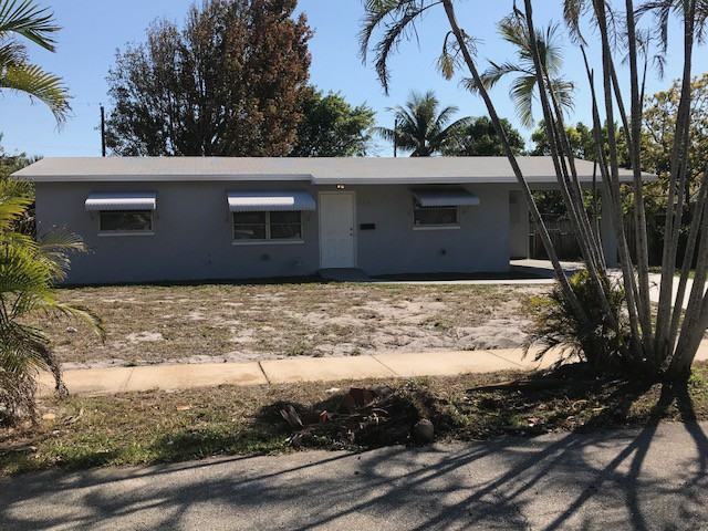 844 Date Palm Drive - Photo 2 of 12