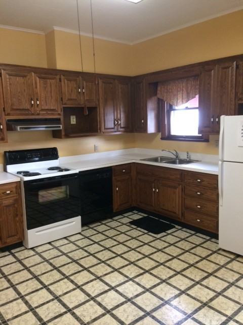 724 North Saint Joseph Avenue - Photo 3 of 9