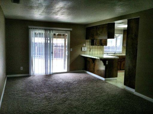 2945 Hughes Ct - Photo 2 of 19