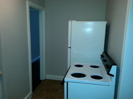 2725 Catalina Ave - Photo 2 of 7