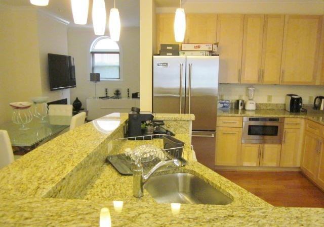 2221 12th Ct N - Photo 2 of 7