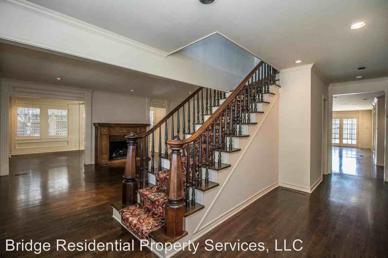 4051 Modlin Ave - Photo 3 of 38