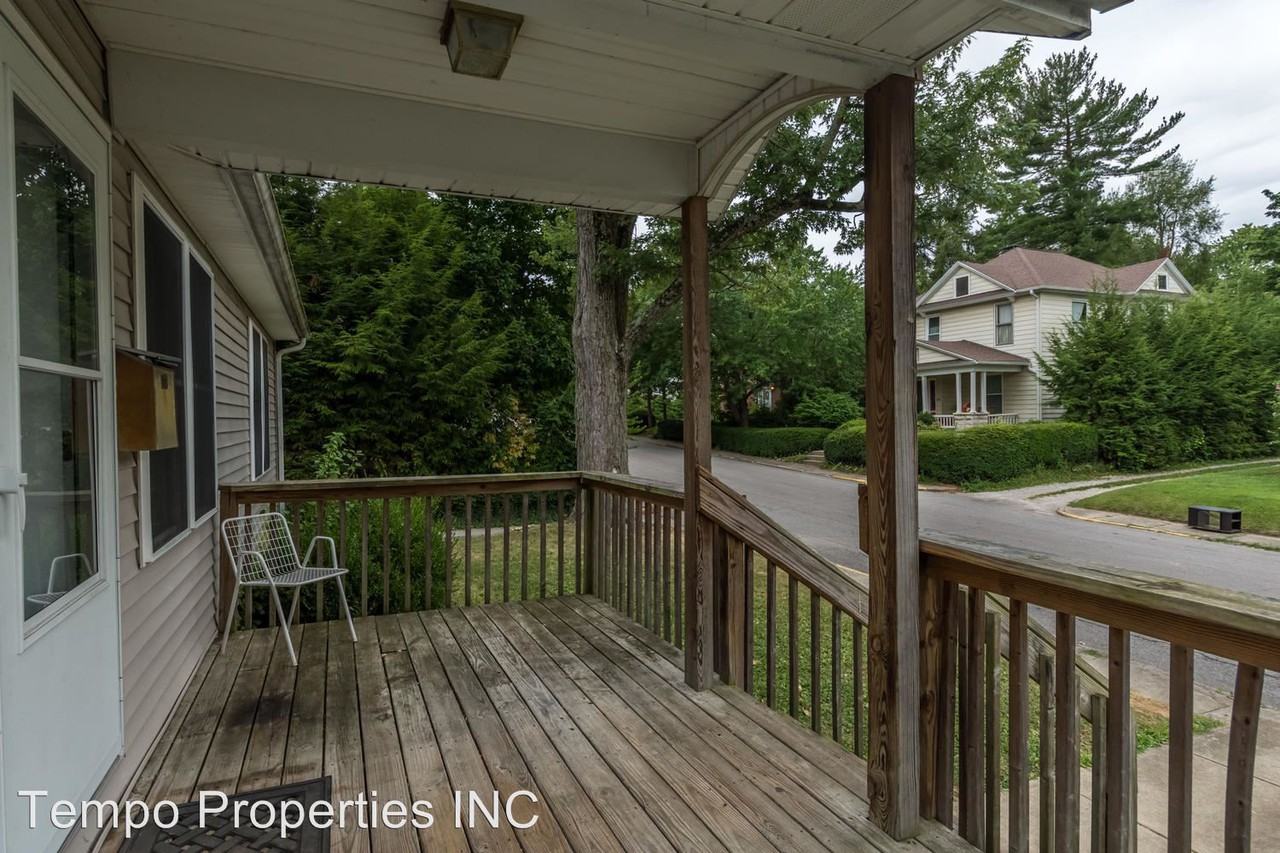 505 S Highland - Photo 3 of 21
