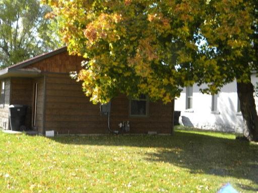 175 E 1st N - Photo 2 of 13