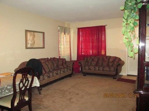 205 Waters Edge Dr - Photo 3 of 13