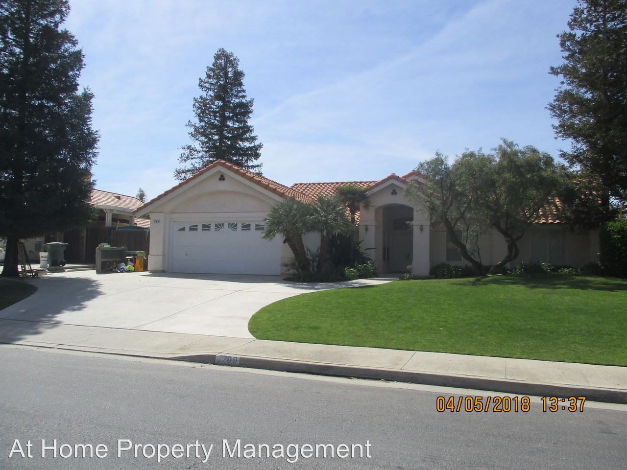 709 Arroyo Seco Dr - Photo 2 of 15