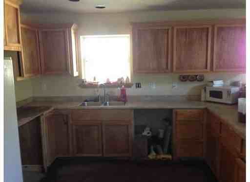 2750 Damann Ln - Photo 2 of 8