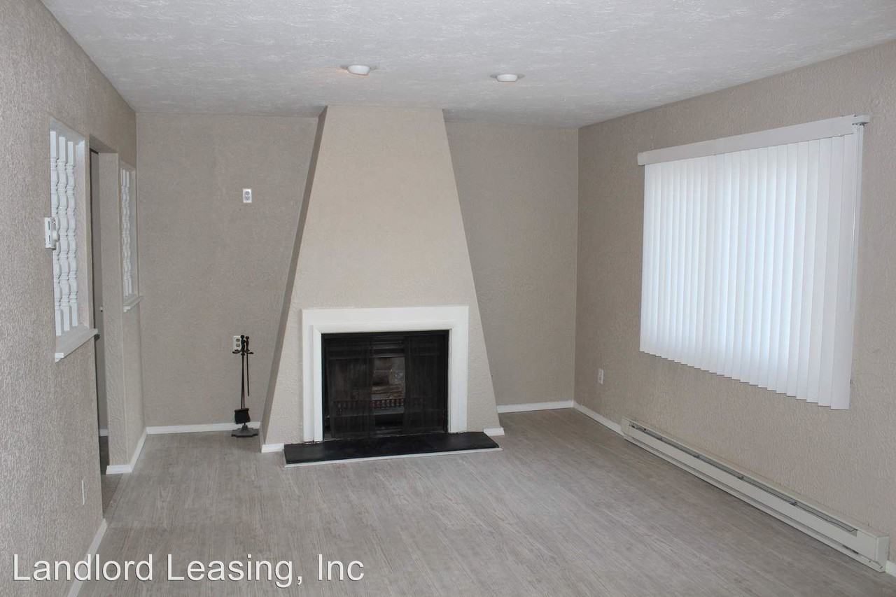 351 Devonshire Rd - Photo 3 of 10