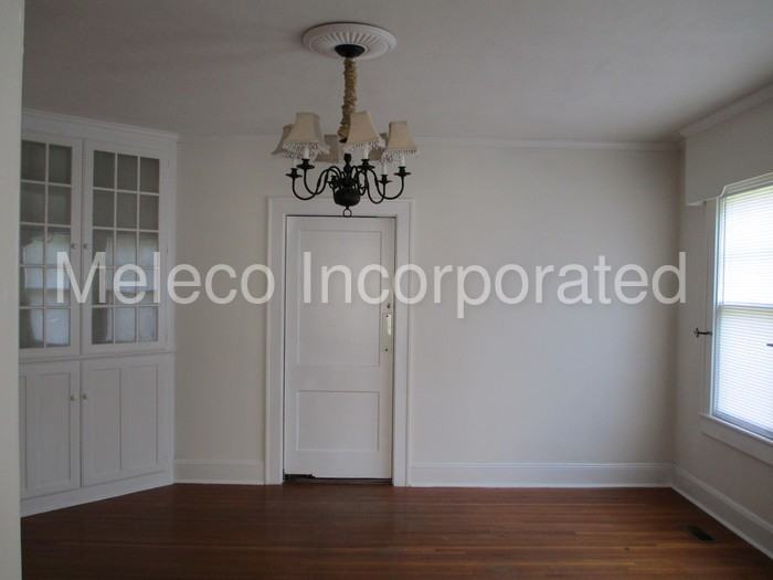 313 Hamilton St - Photo 3 of 13