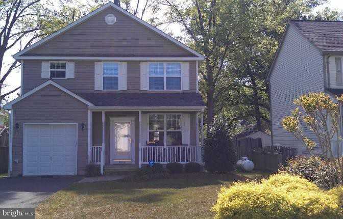 3636 Woodlawn St - Photo 2 of 20