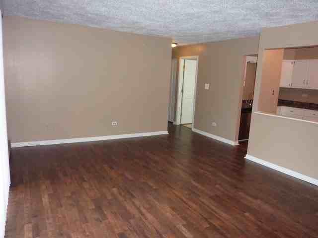 1335 Buell Ave #1 - Photo 2 of 12