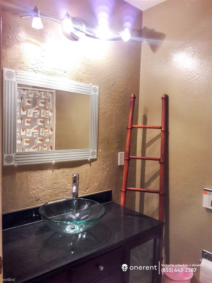 1831 Silliman St - Photo 3 of 21