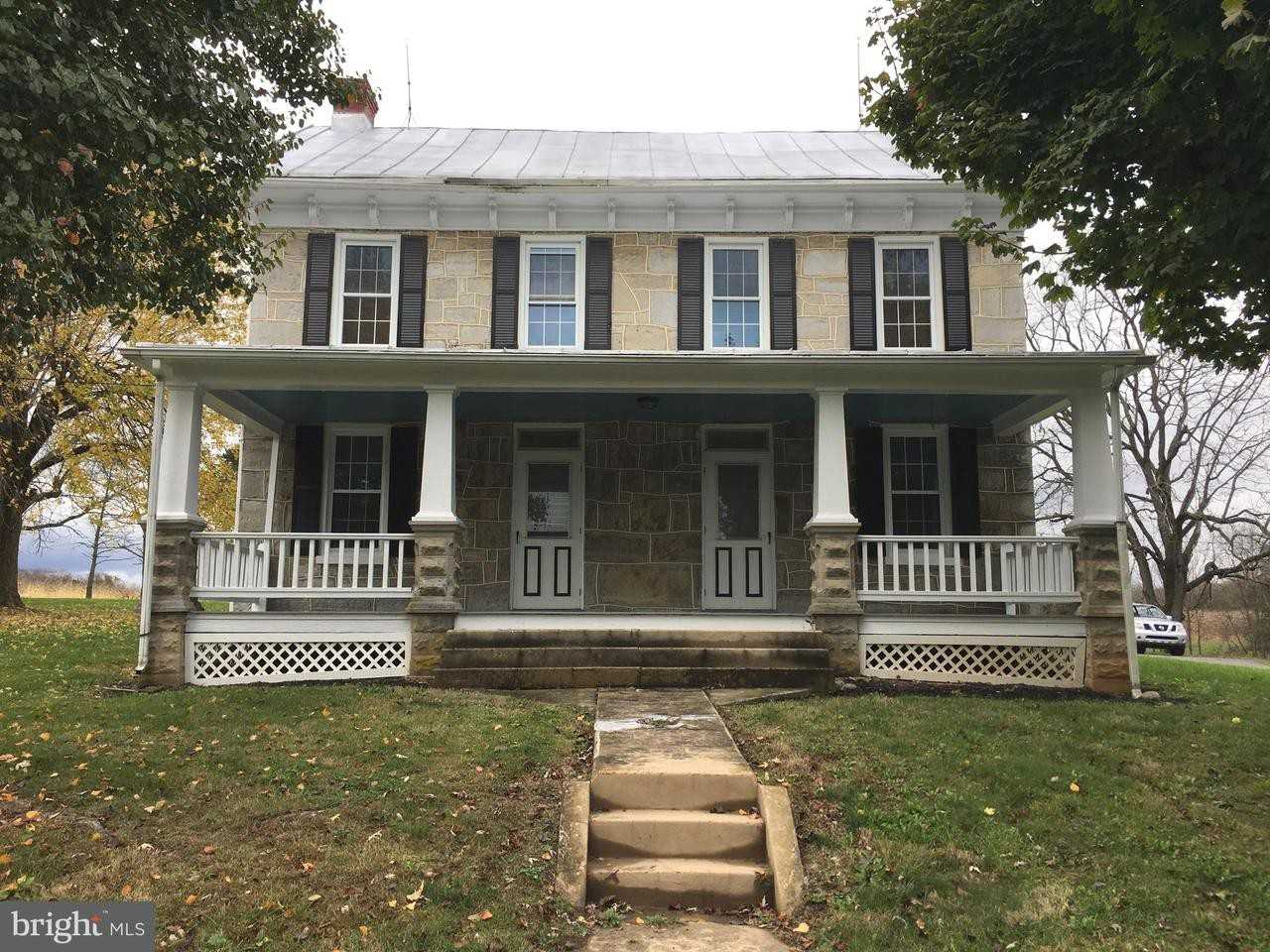 6233 Royer Rd - Photo 3 of 16