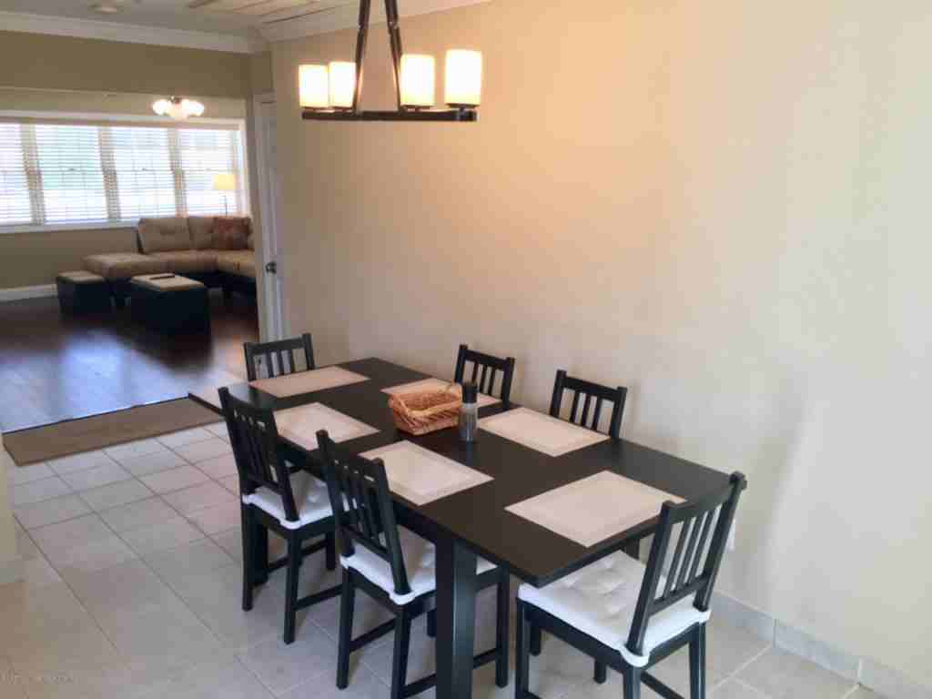 1815 B St - Photo 2 of 11