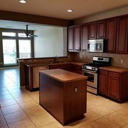 1738 Pepper Hill Ln - Photo 3 of 8