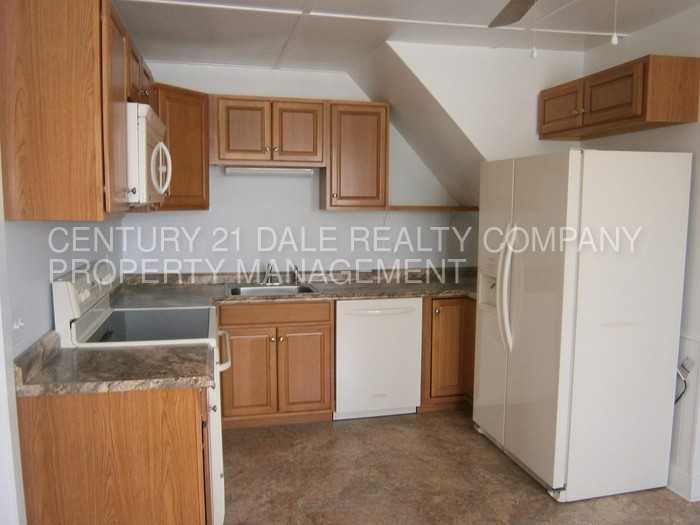 7324 Lincoln Hwy - Photo 3 of 17